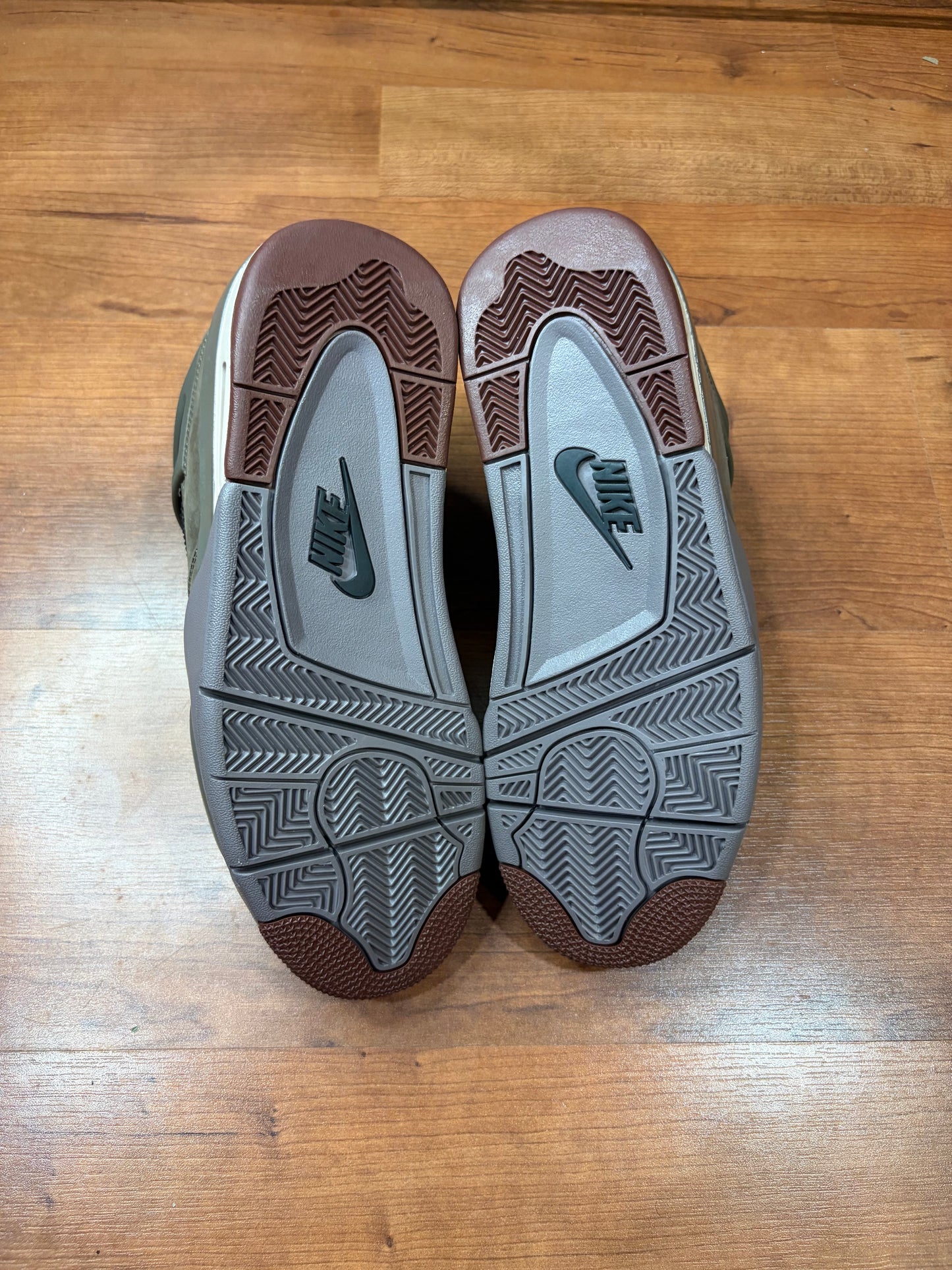 Jordan Retro 4 A Ma Maniere Mocha (Brand New - 9.5M)