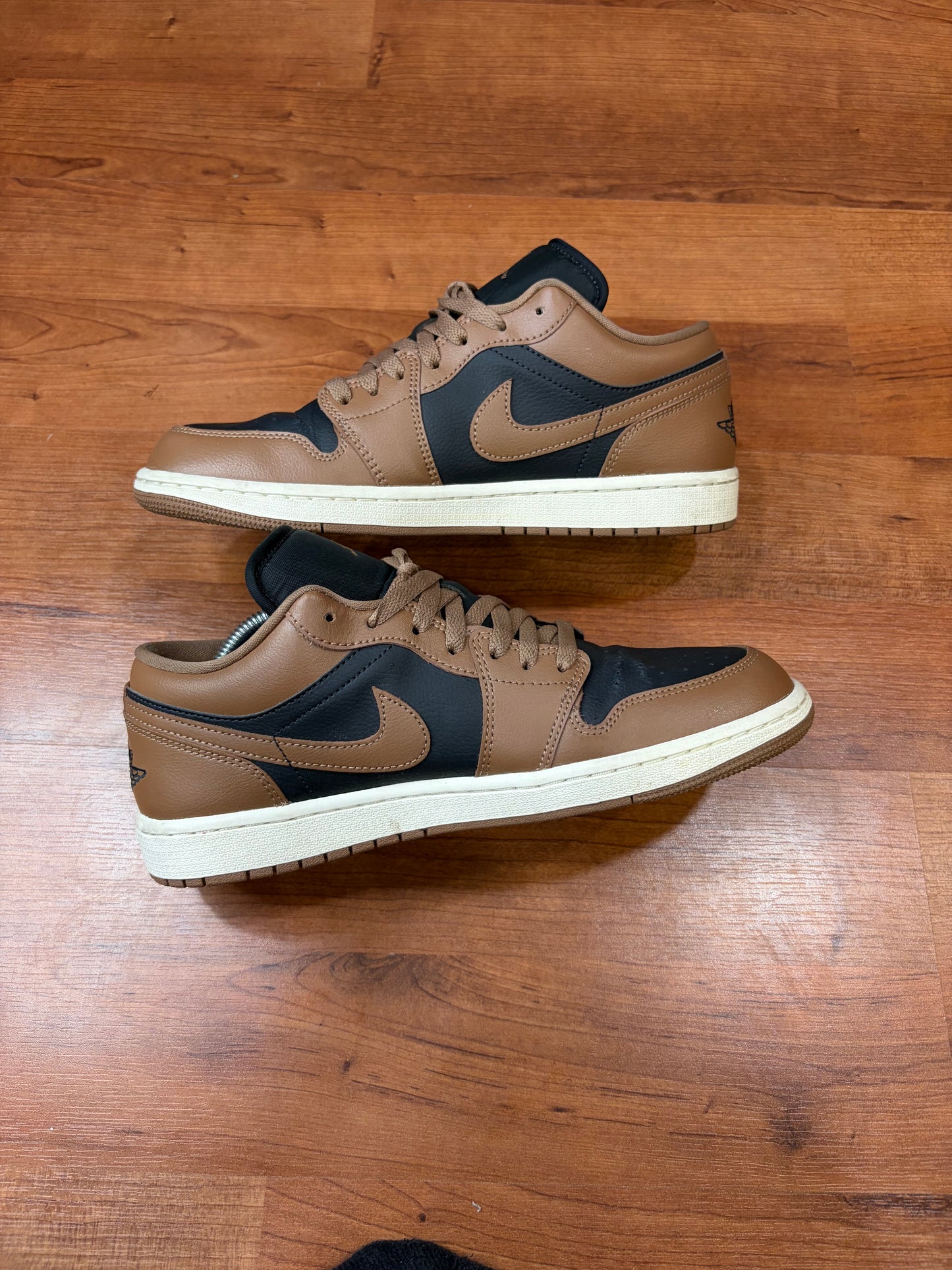 Jordan 1 Low Archaeo Brown (Size 11W / 9.5M)