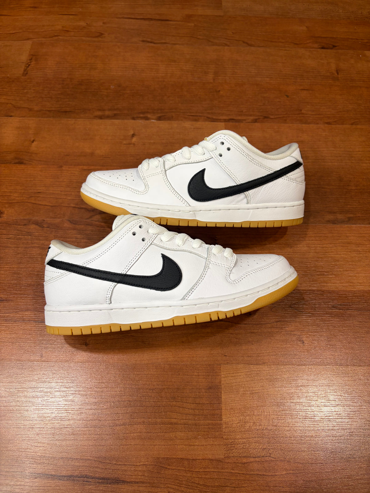 Dunk Low SB White Gum (DS - Size 7.5M)