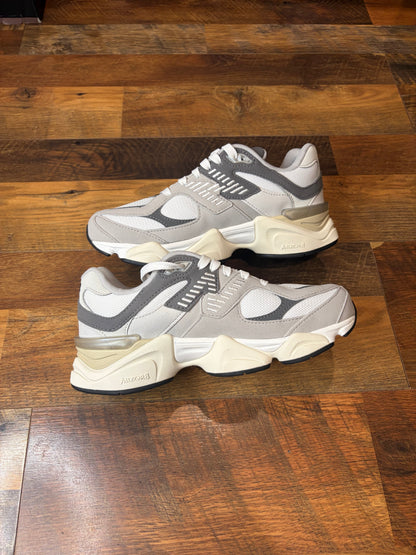 New Balance 9060 Raincloud (Brand New - 6.5Y)