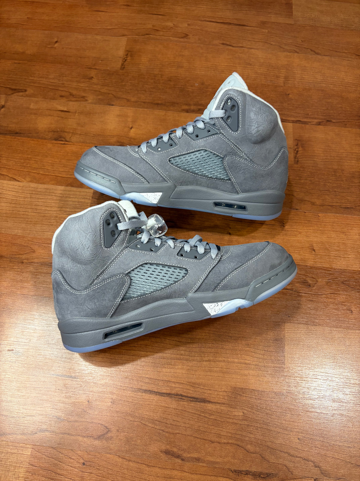 Jordan Retro 5 Wolf Grey (Size 11 Mens)