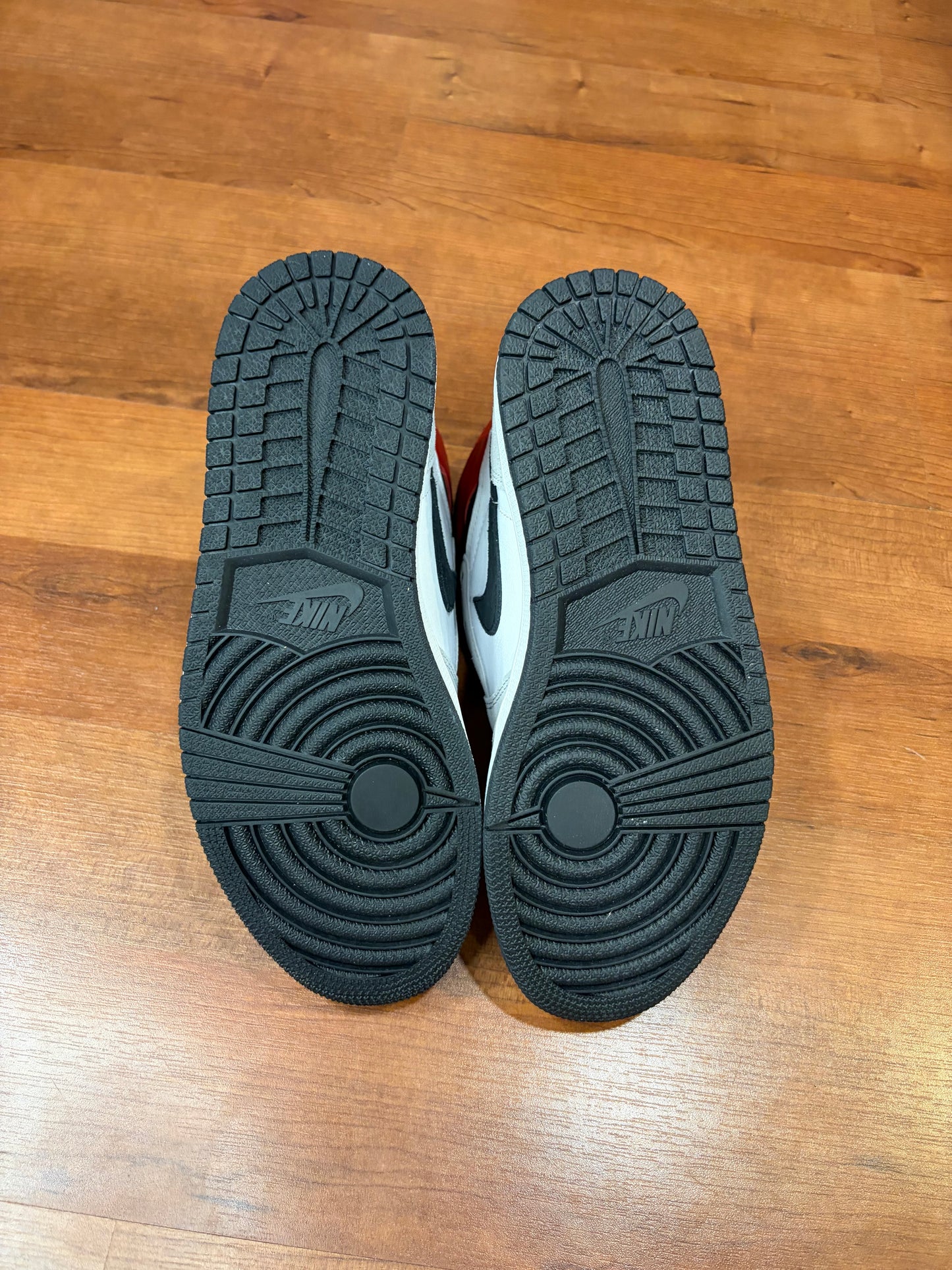 Jordan Retro 1 Smoke Grey (Brand New - 8M)