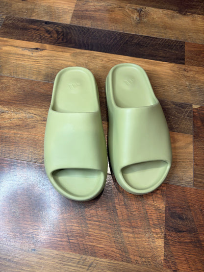 Adidas Yeezy Slide Resin (Brand New - 10M)