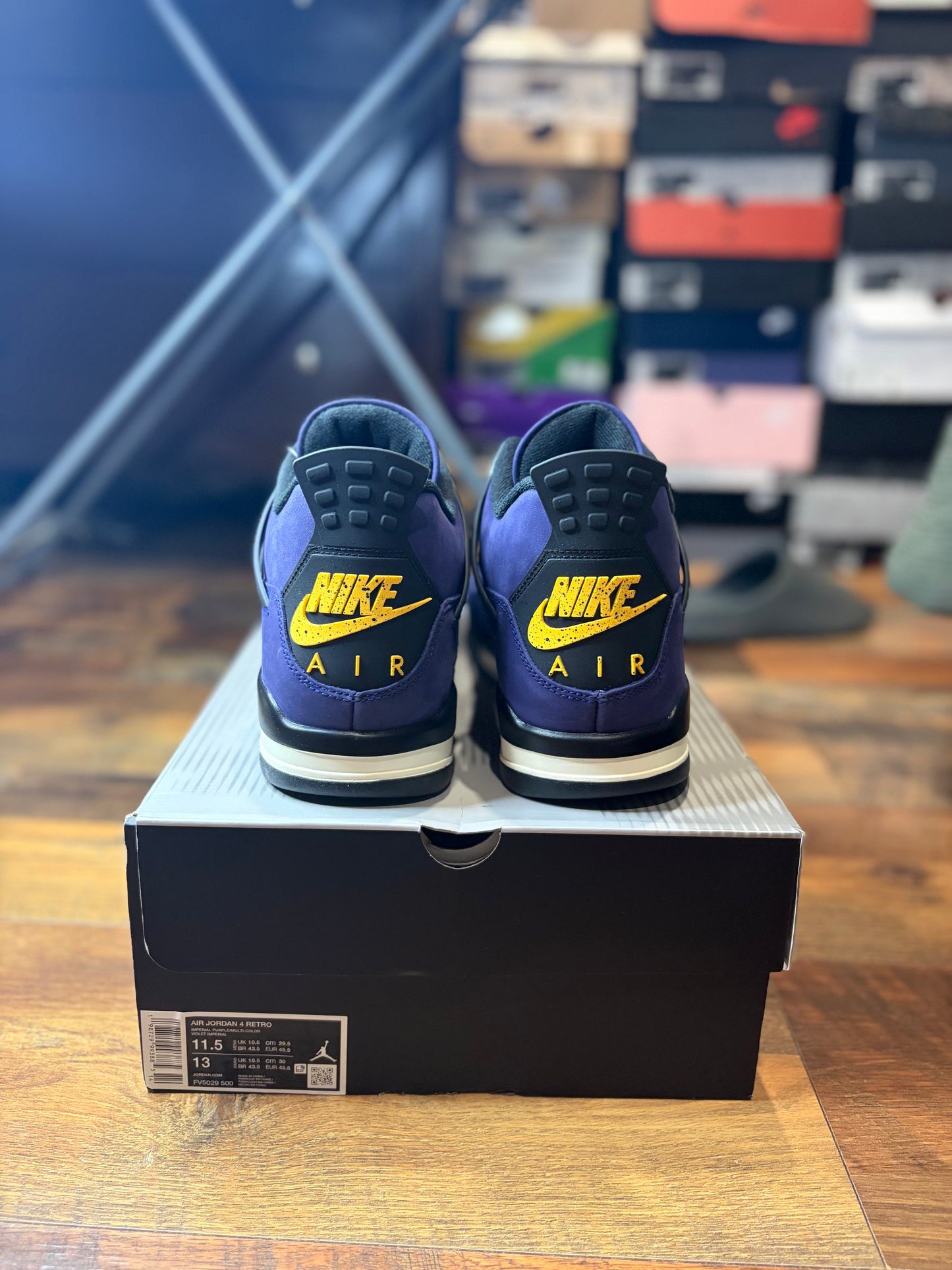 Jordan Retro 4 Lakers (Brand New - 11.5M)