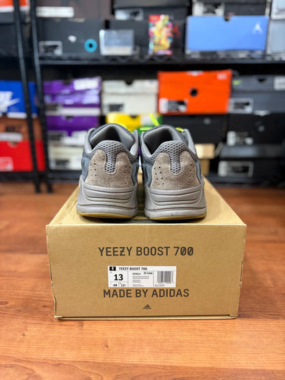 Yeezy 700 Mauve (Size 13 Mens)