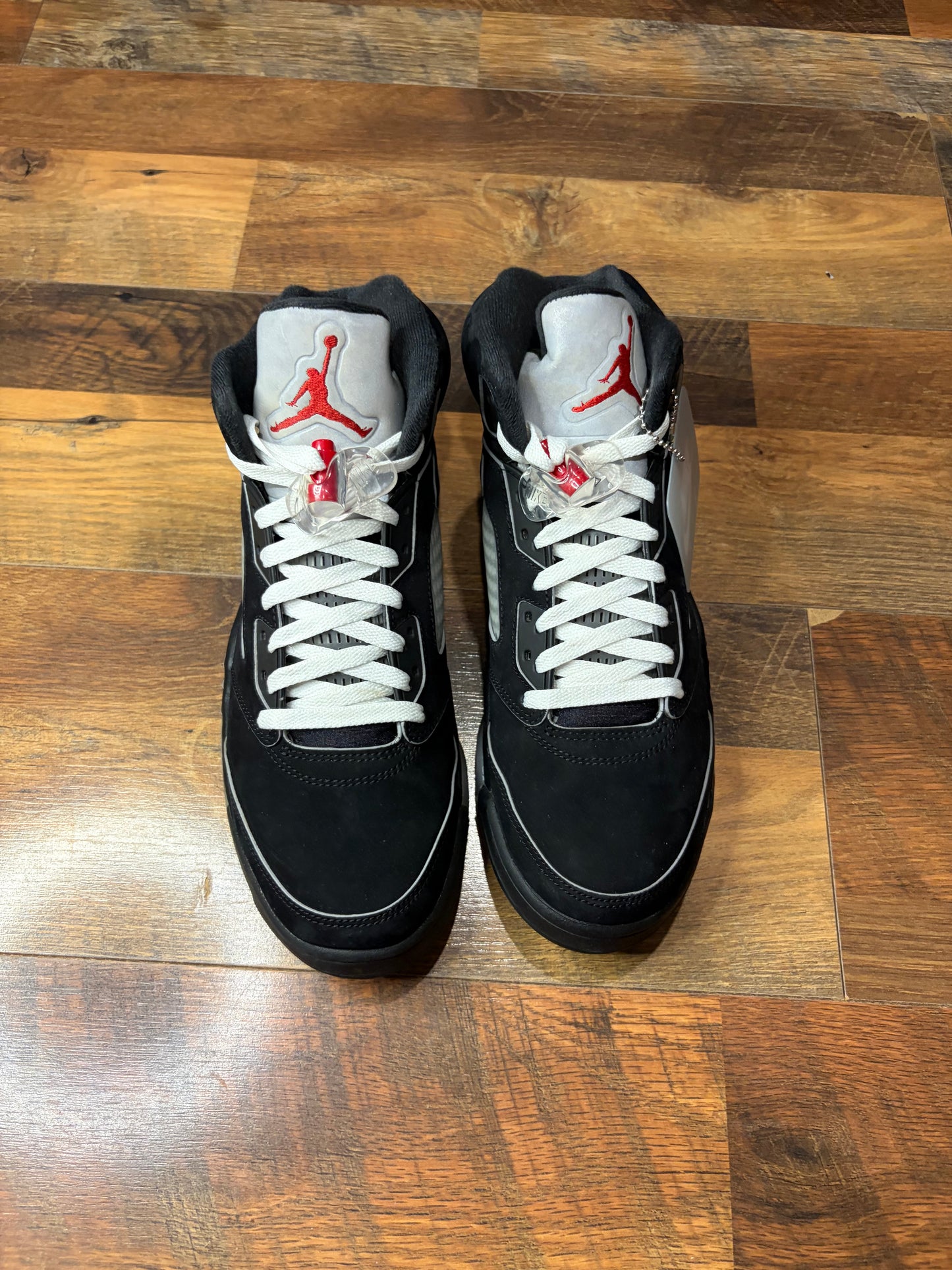 Jordan Retro 5 Black Metallic Reimagined (Size 9.5 Mens)