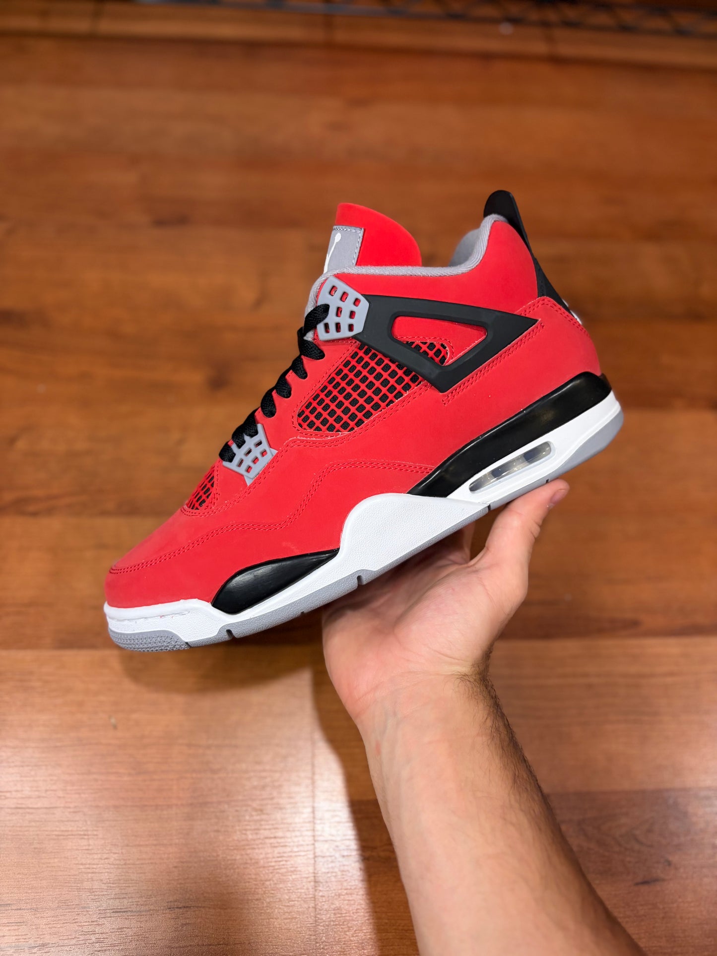 Jordan Retro 4 Toro Bravo (Brand New - 11.5M)