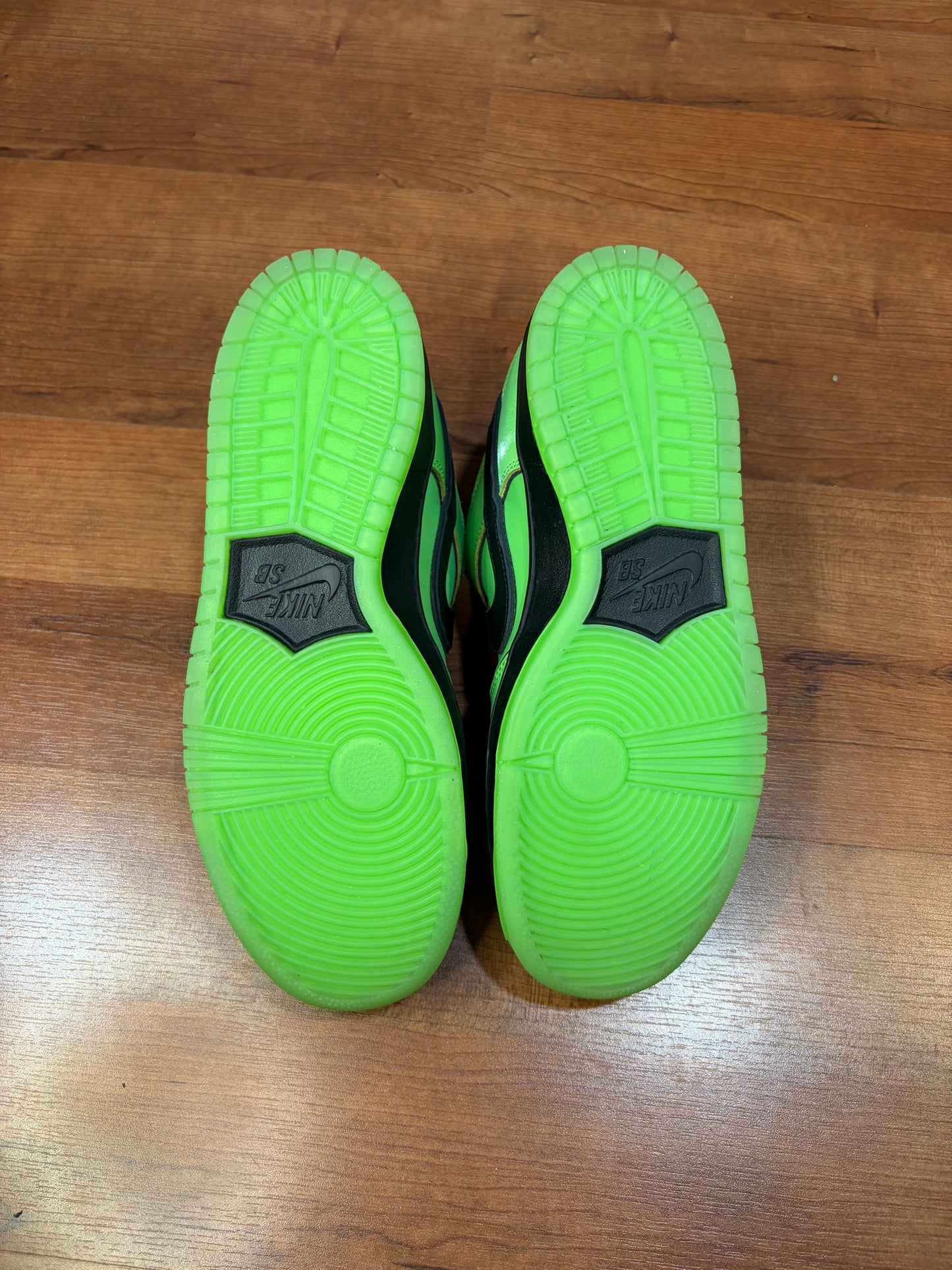 Nike Dunk Low SB PowerPuff Girl Buttercup (Brand New - Mens Sizes)