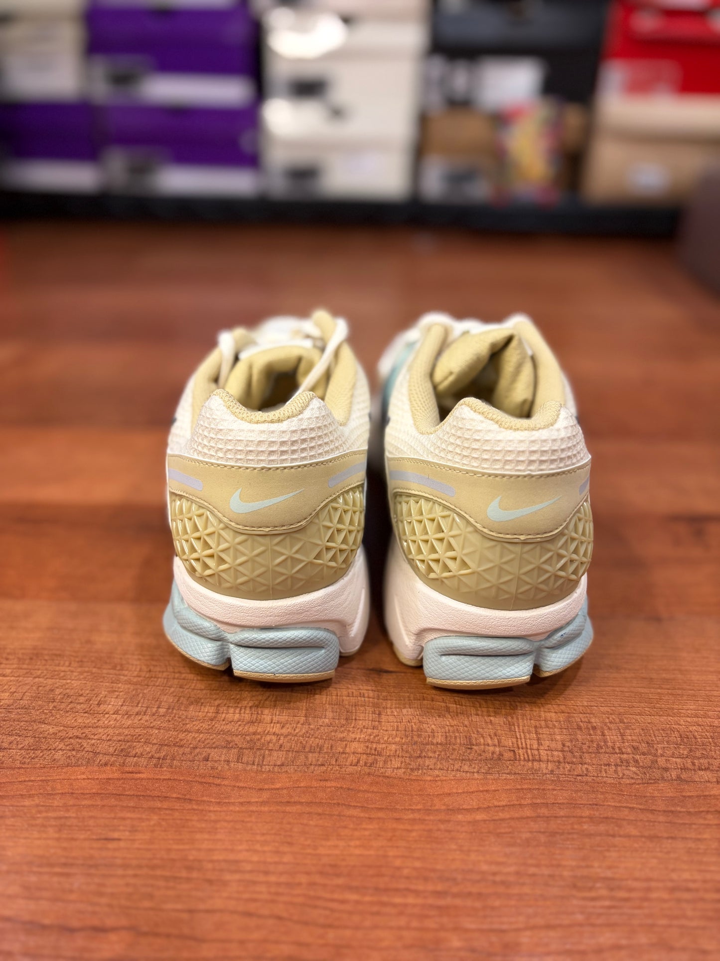 Nike Vomero 5 Team Gold Seafoam (Brand New / No Box - 9.5M)