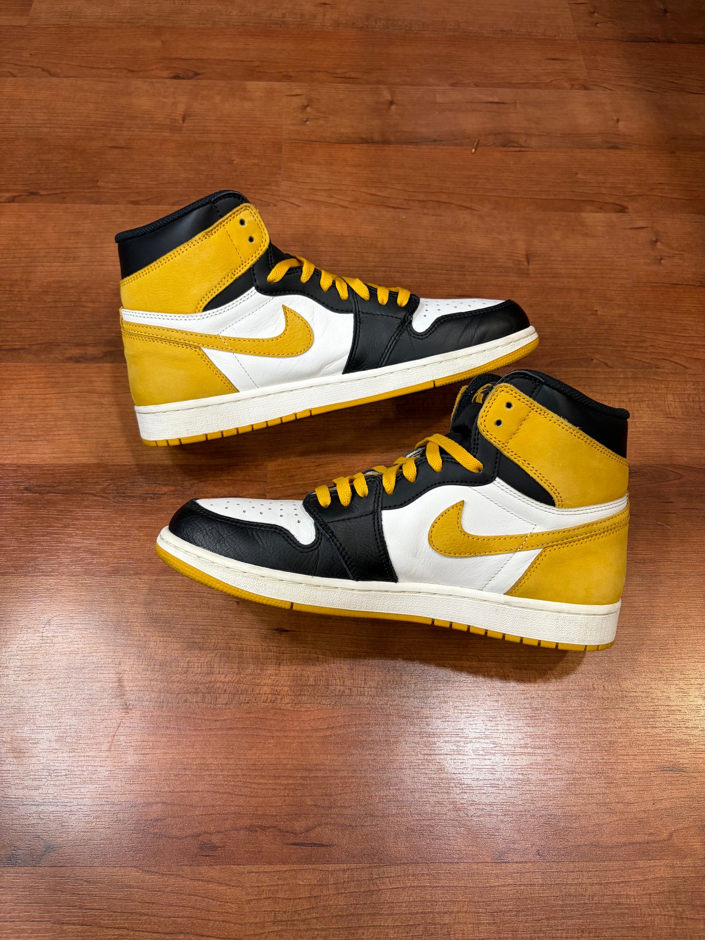 Jordan Retro 1 Yellow Ochre (Size 10.5 Men’s)