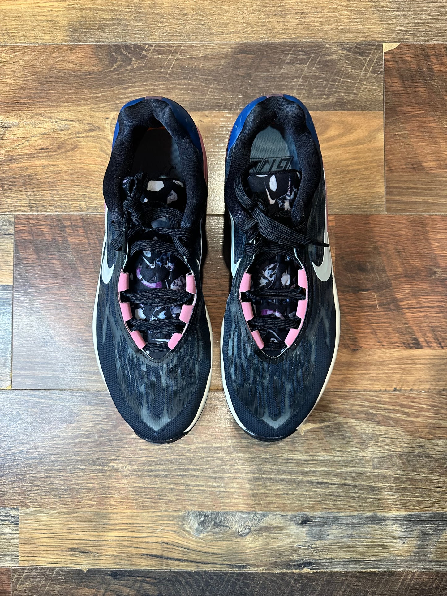 Nike Air Zoom GT Cut 2 Black Desert Berry (Size 13 Mens)
