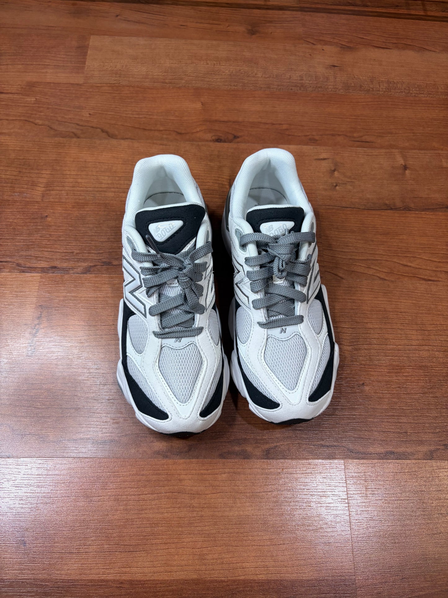 New Balance 9060 White Black (Brand New - 5.5M/7W)
