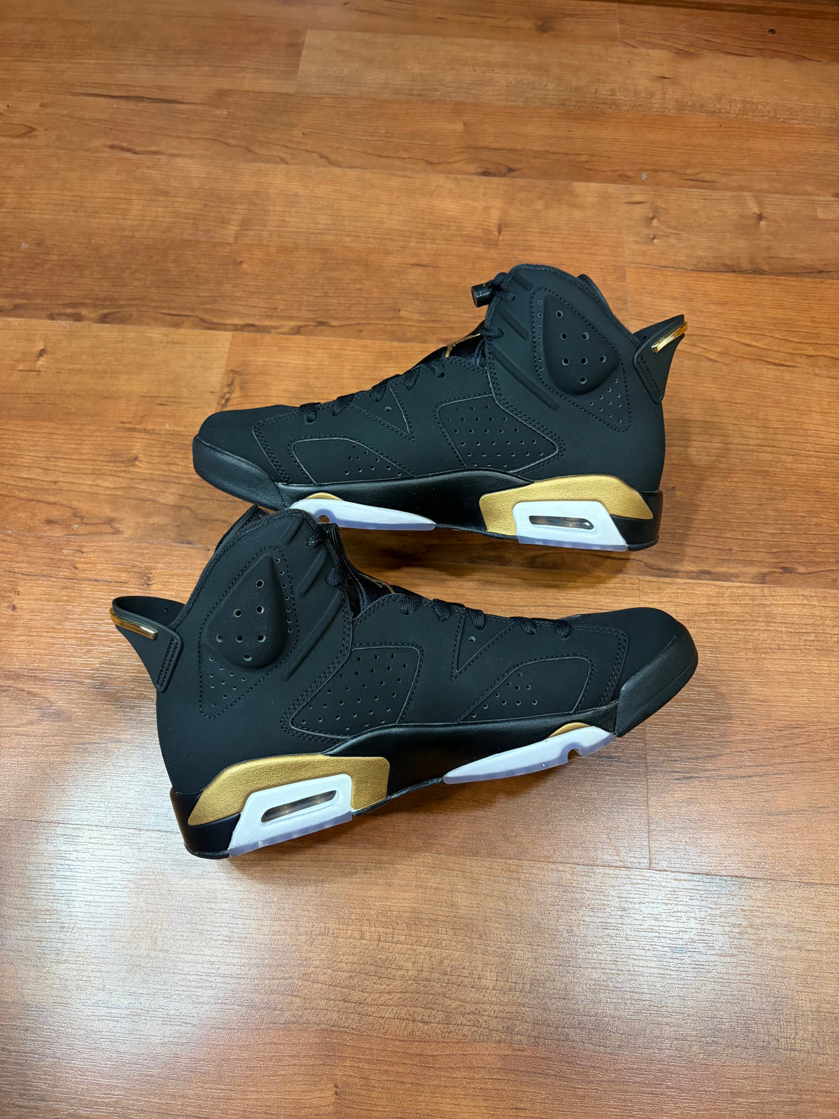 AJ6 Retro DMP (DS - Size 9M)