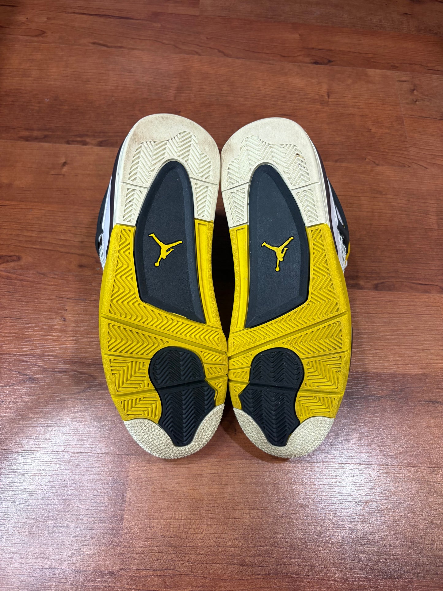 Jordan Retro 4 Vivid Sulfur (Size 11.5W / 10M)