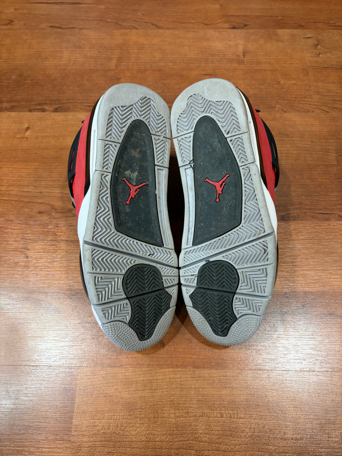 AJ4 Retro Toro Bravo (Size 8.5 Mens)