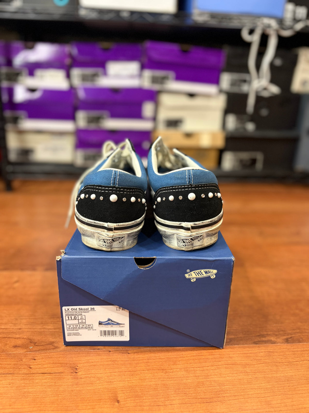 Vans LX Old Skool Pearlized Navy (Size 11 Mens)