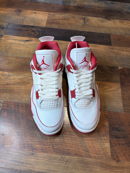 Jordan Retro 4 Valentine’s Day (Size 10W / 8.5M)