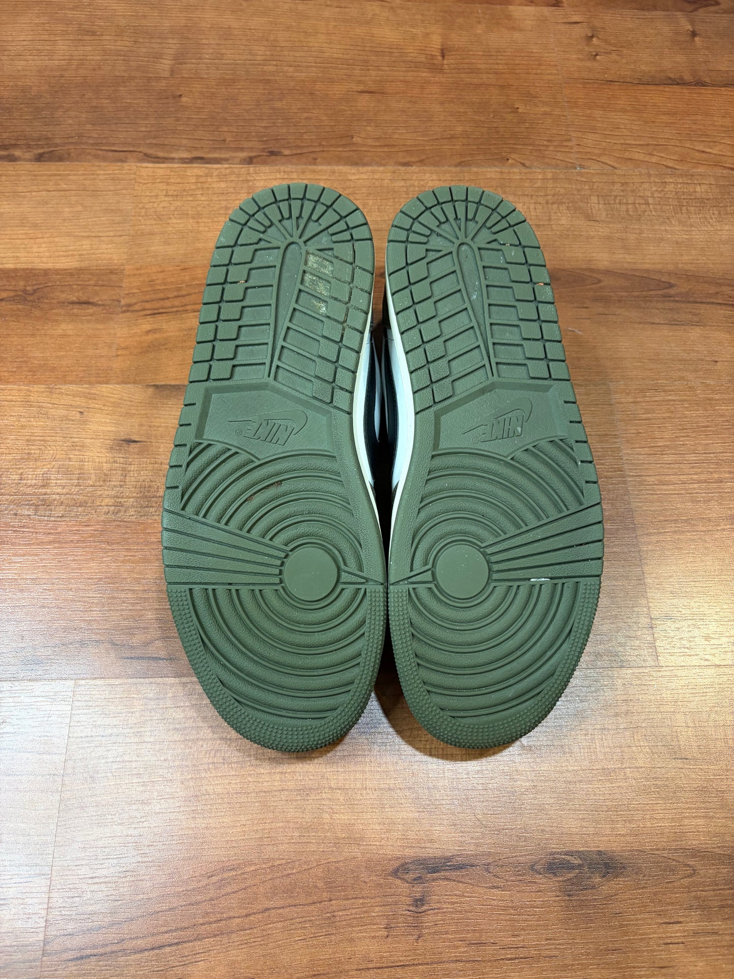 Jordan Retro 1 Low Olive (Size 9.5 Mens)
