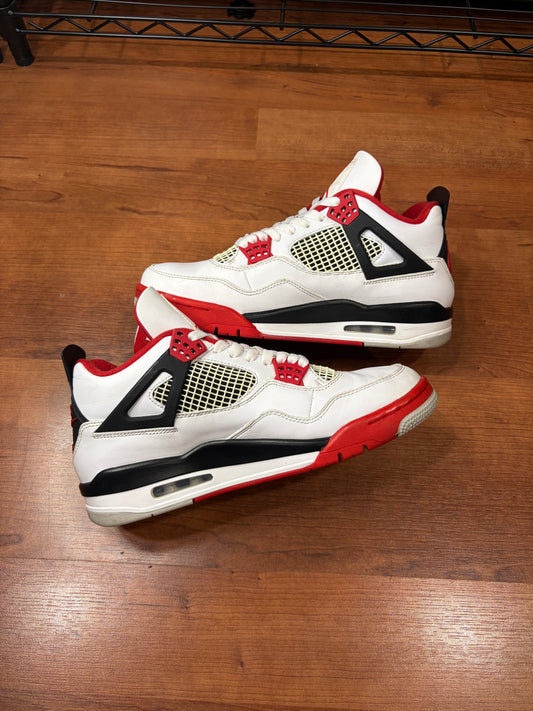 Jordan Retro 4 Fire Red (Size 9 Mens)