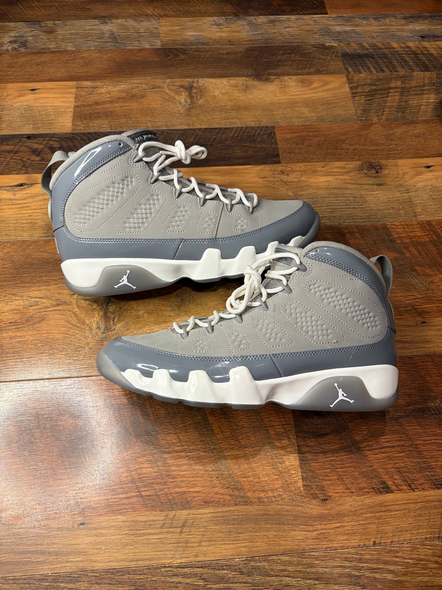 Jordan Retro 9 Cool Grey (Size 9 Mens)