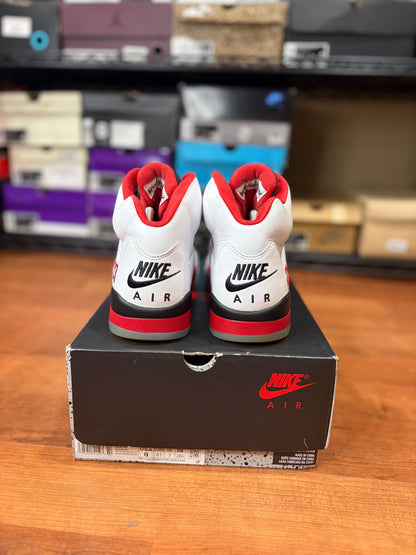Jordan Retro 5 Fire Red (Size 8 Mens)