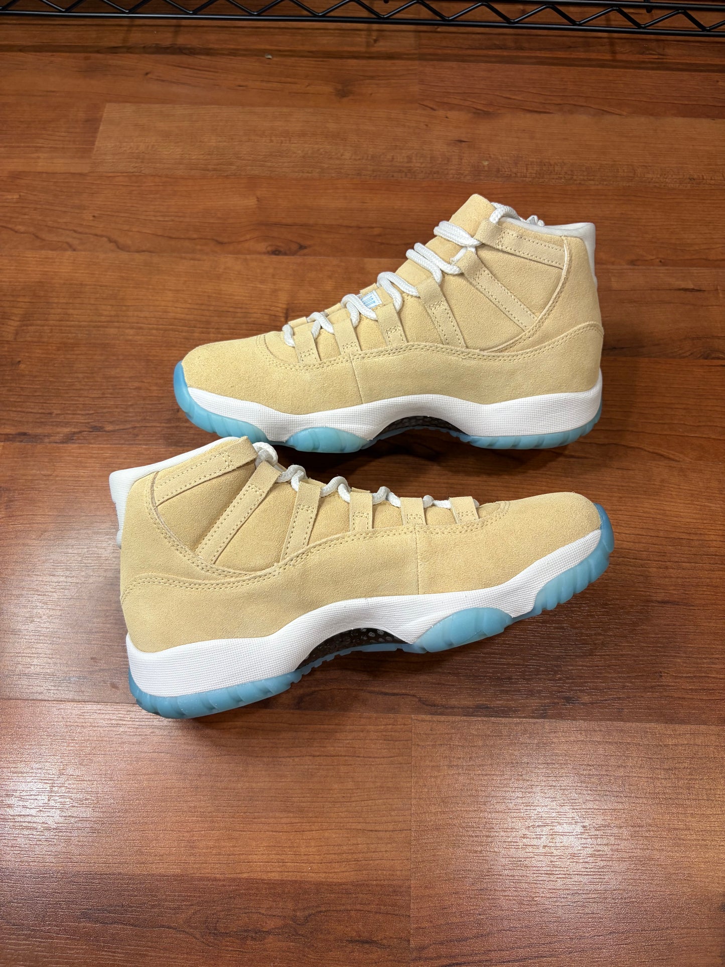Jordan Retro 11 H-Town (Size 8 Mens)