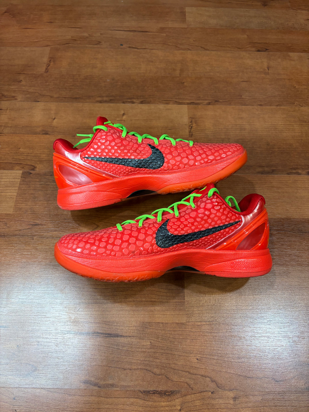 Kobe 6 Protro Reverse Grinch (Size 13 Mens)