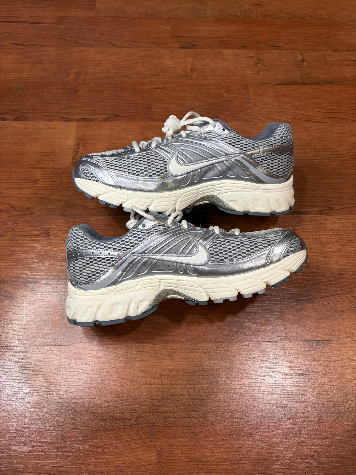 Air Max Moto 2K Light Smoke Grey (Brand New - Mens Sizes)
