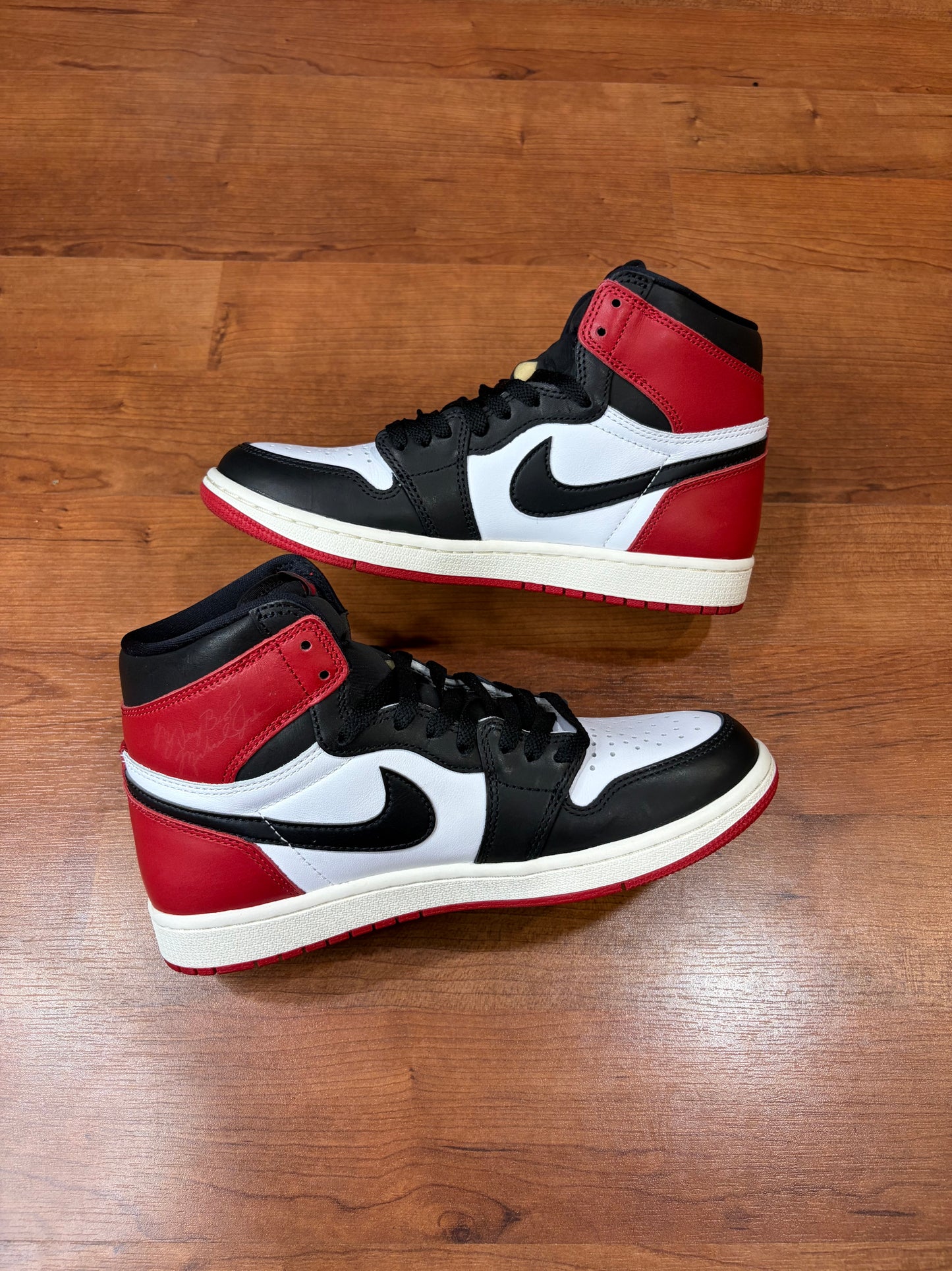 Jordan Retro 1 Reimagined Black Toe (Size 8 Mens)