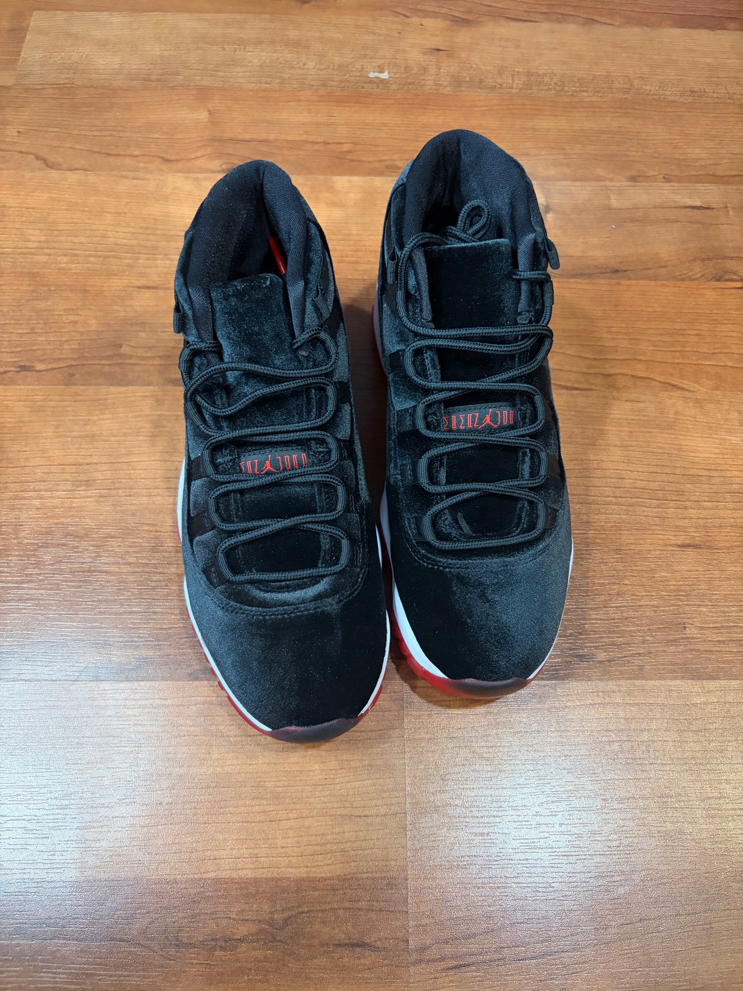 Jordan Retro 11 Velvet Bred (Brand New / B Grade - 10W/8.5M)