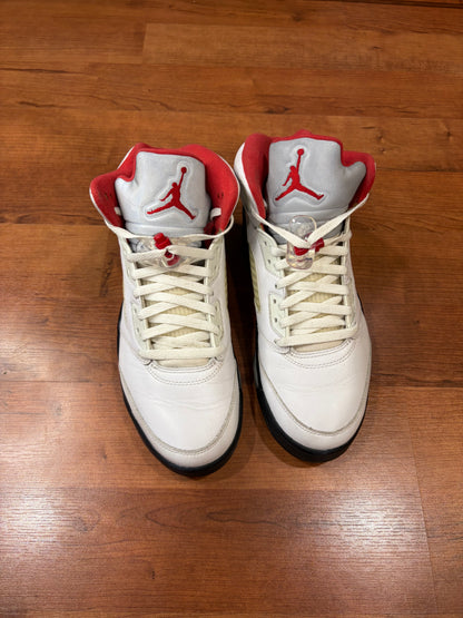 Jordan Retro 5 Fire Red (Size 9.5 Mens)