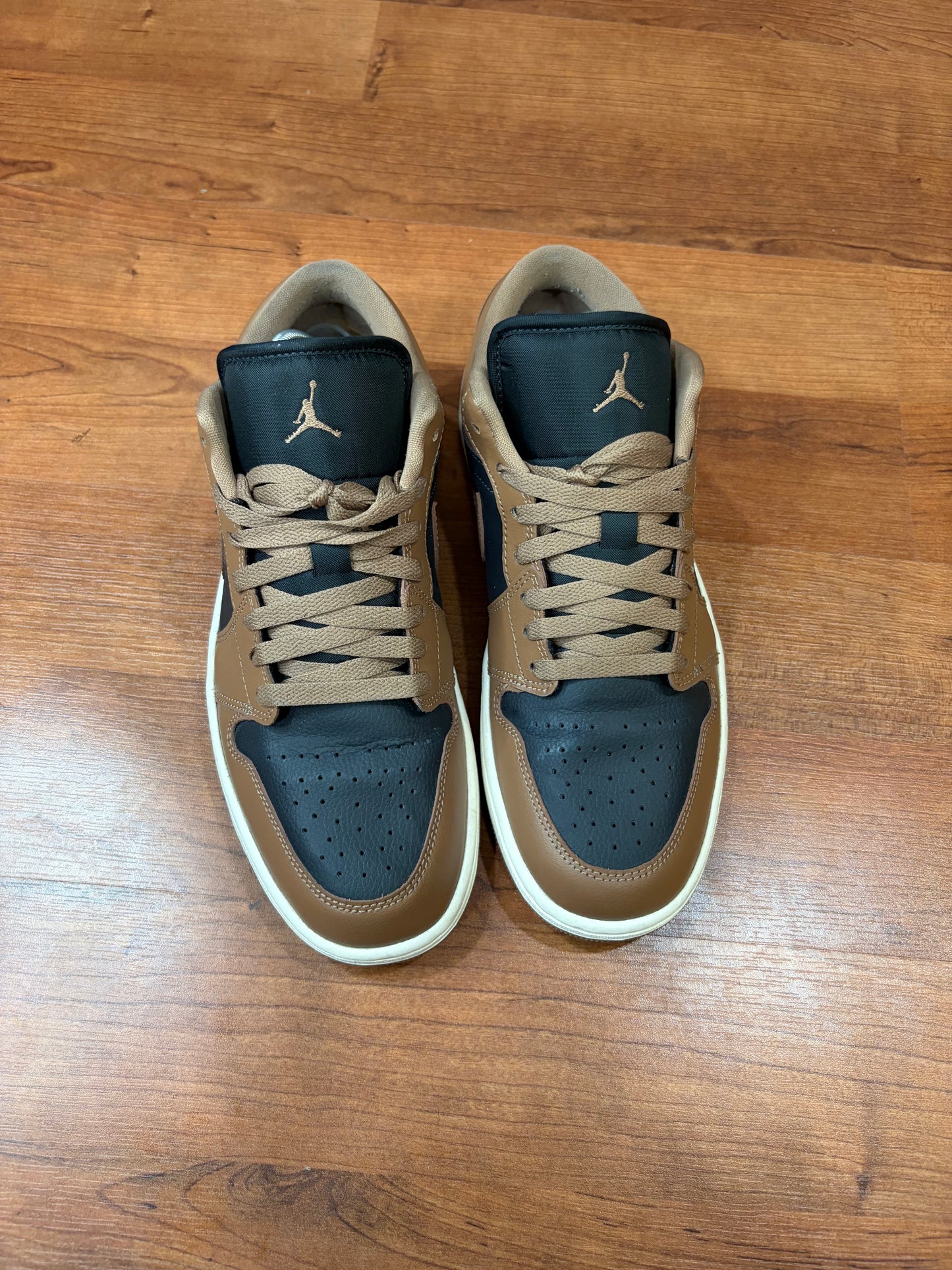 Jordan 1 Low Archaeo Brown (Size 11W / 9.5M)