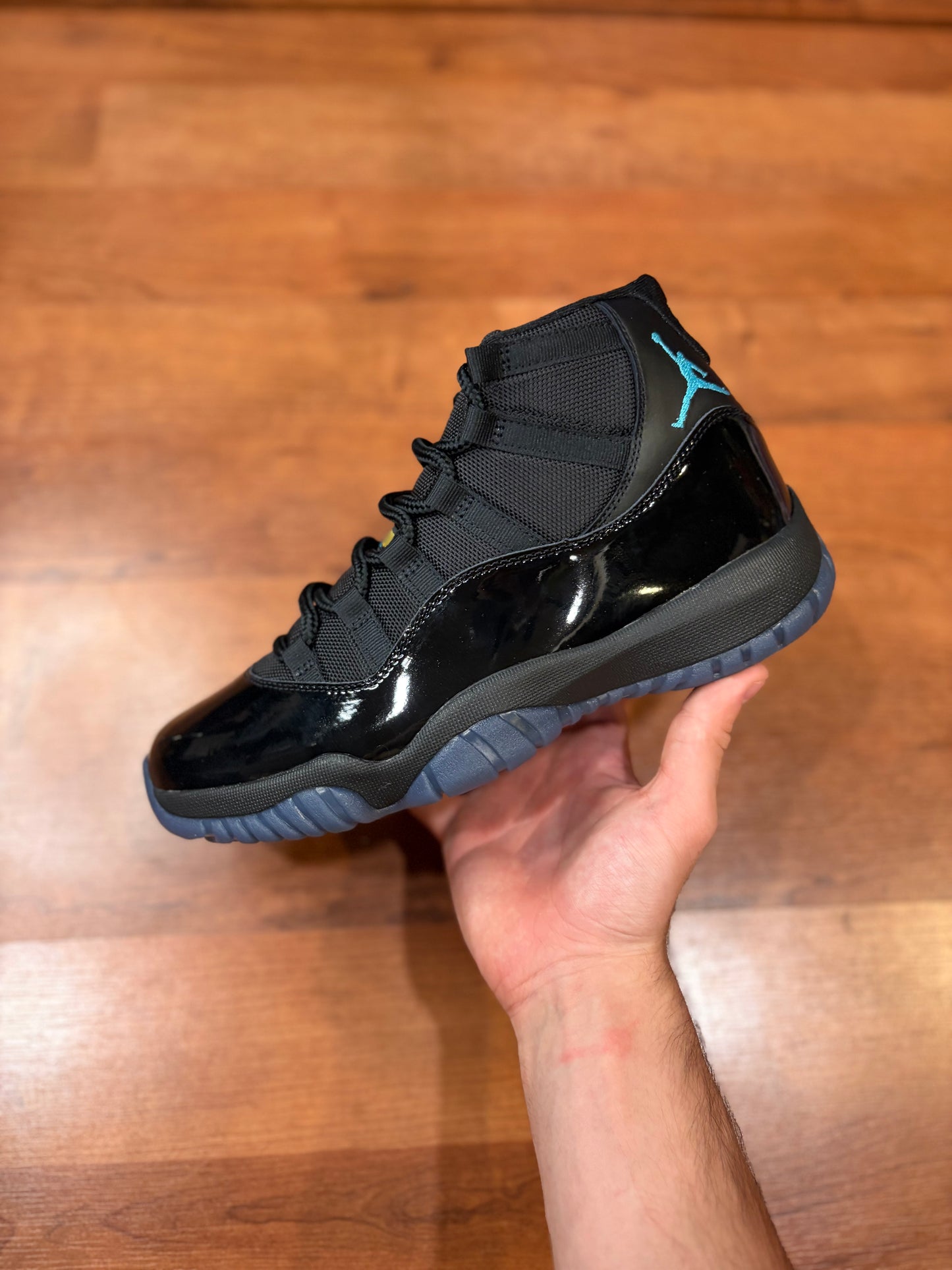 Jordan Retro 11 Gamma Blue (Brand New - 11.5M)