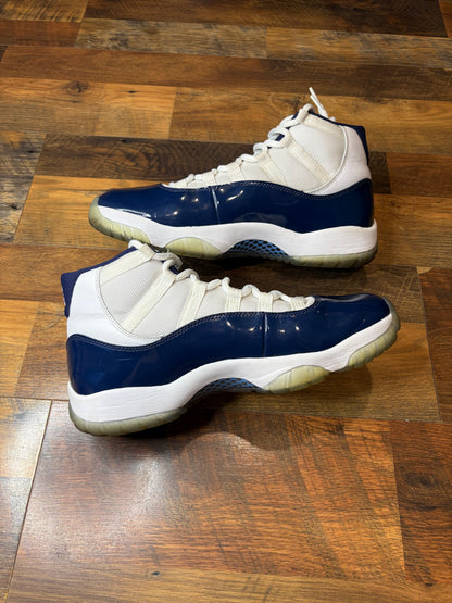 Jordan Retro 11 Win like 82’ (Size 11 Mens)