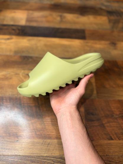 Adidas Yeezy Slide Resin (Brand New - 10M)