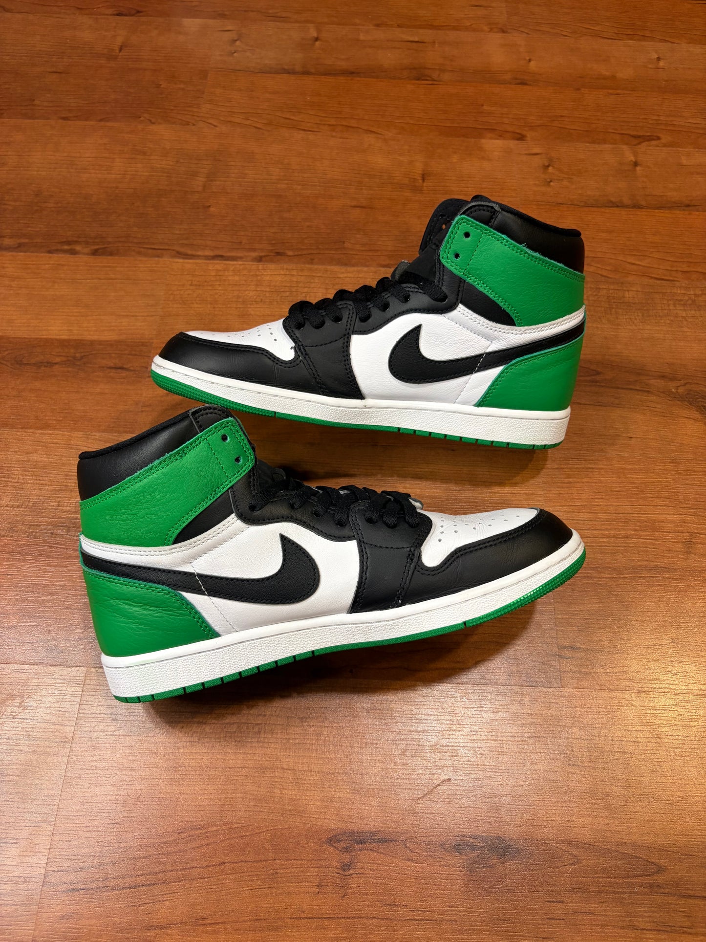 Jordan Retro 1 Lucky Green (Size 11 Mens)