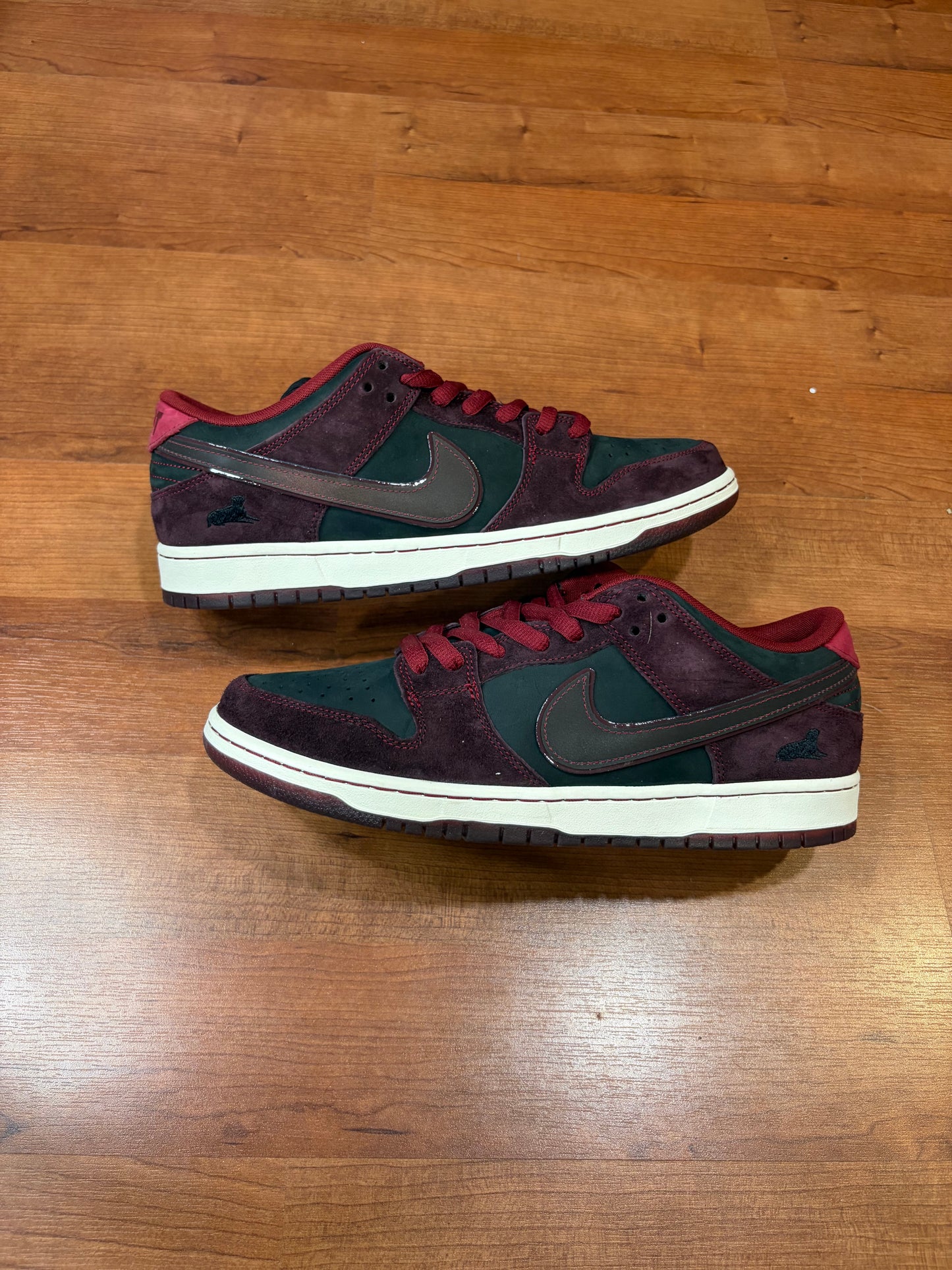 Nike Dunk Low SB Riot Skateshop (Brand New - 12M)