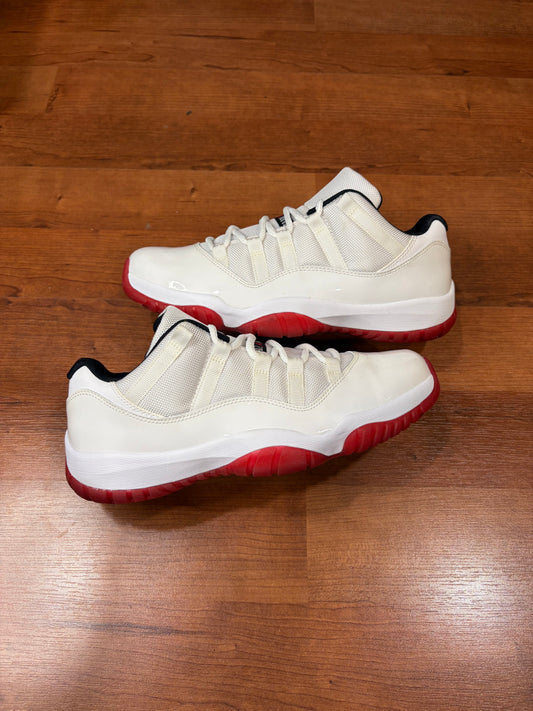AJ11 Retro White Red Cherry (Size 10 Mens)