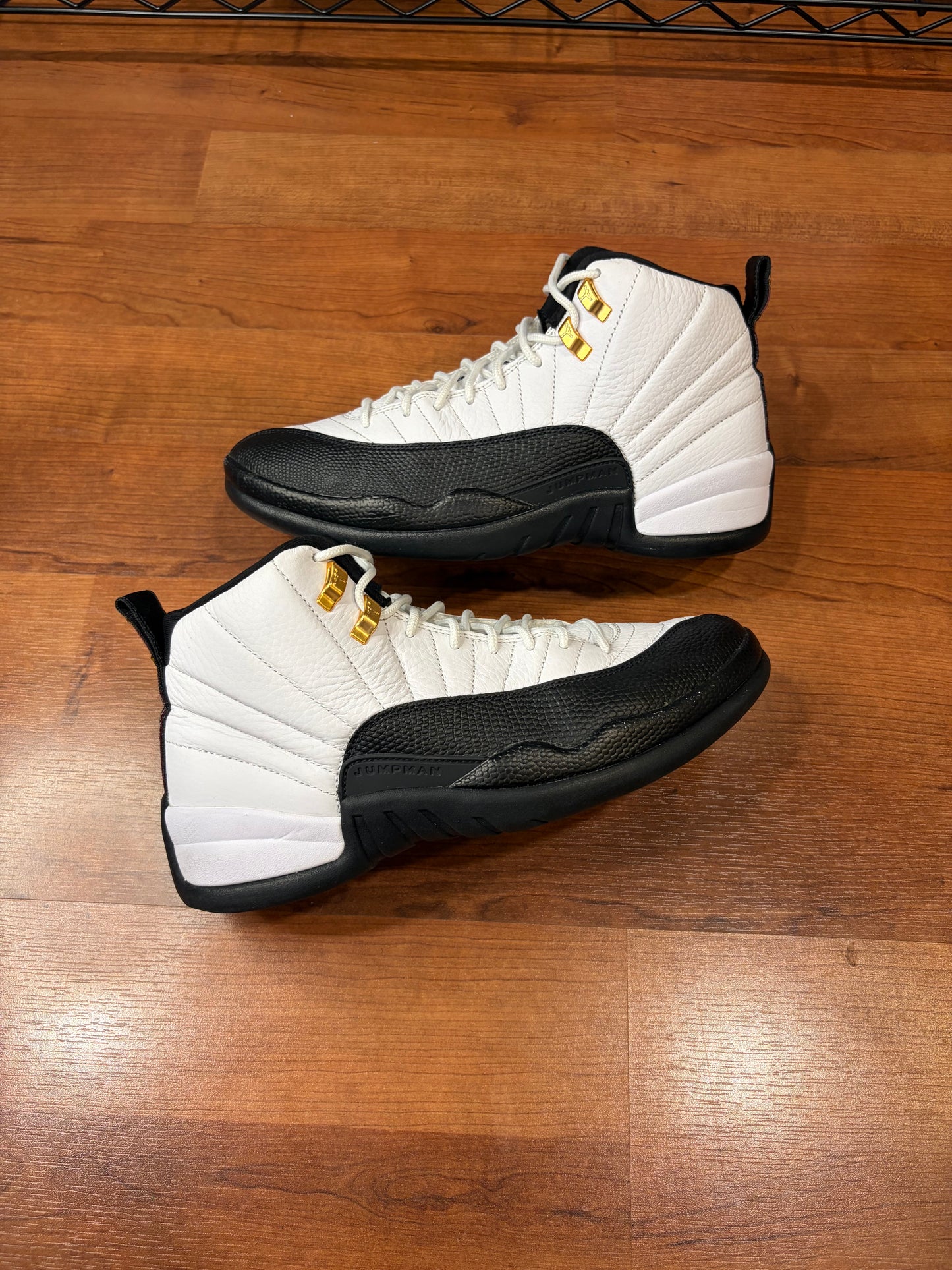 Jordan Retro 12 Taxi (Size 9.5 Mens)