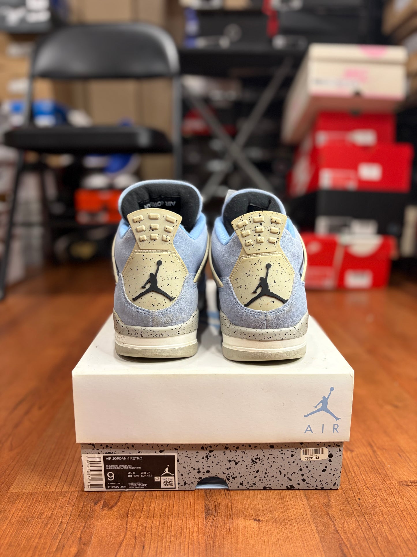Jordan Retro 4 University Blue (Size 9 Mens)