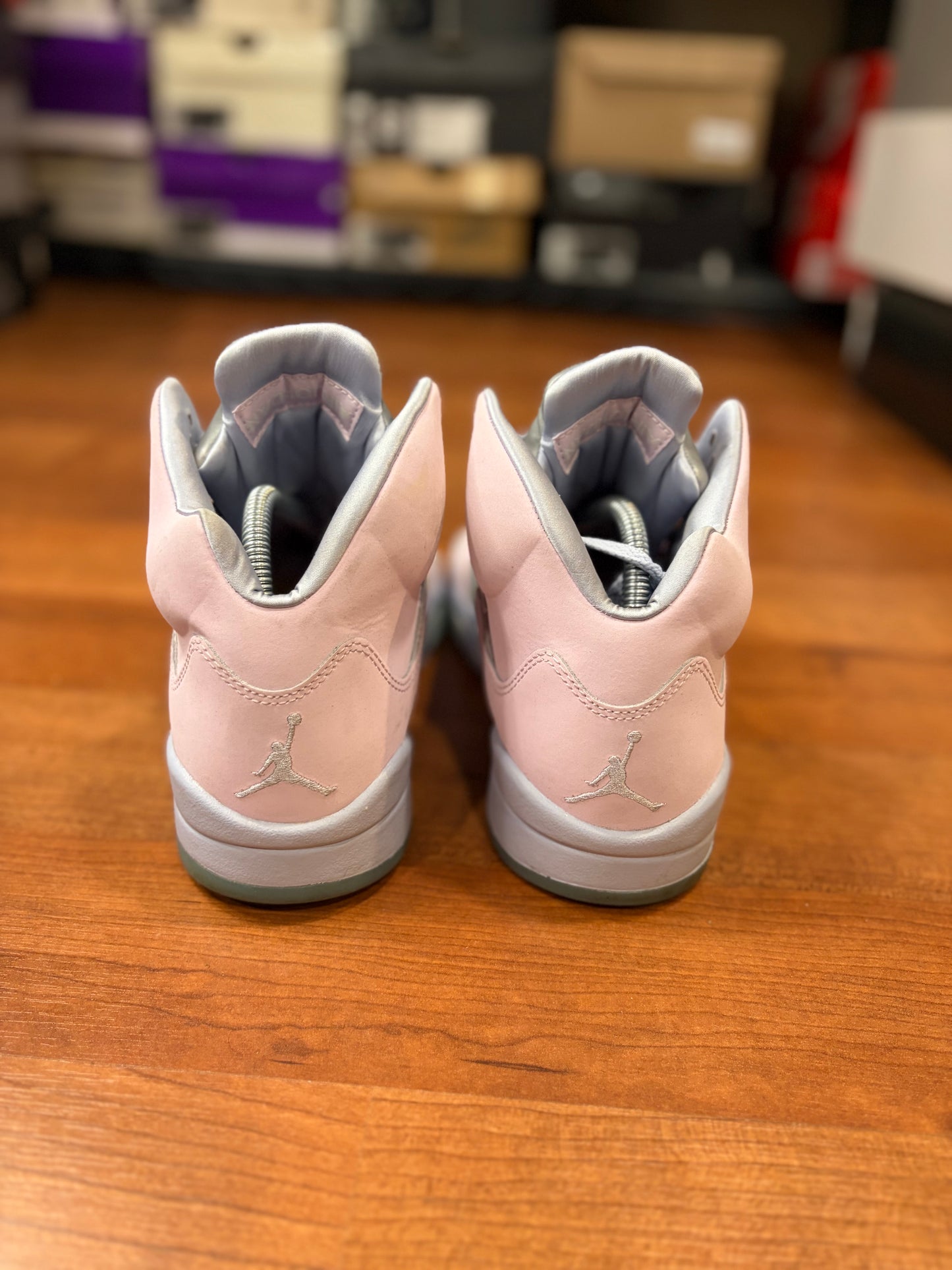 Jordan Retro 5 Easter (Size 8.5 Mens)