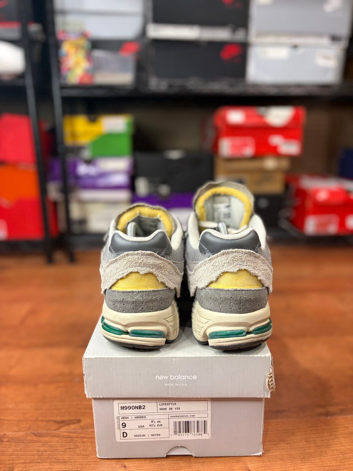 NB 2002R Protection Pack Rain Cloud (Size 8.5 Mens)