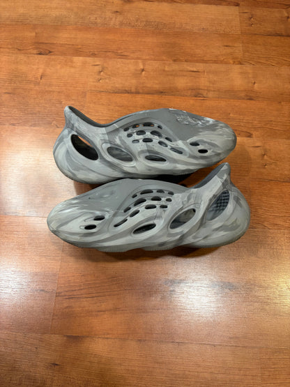 Yeezy Foam RNR MX Granite (Size 10 Mens)