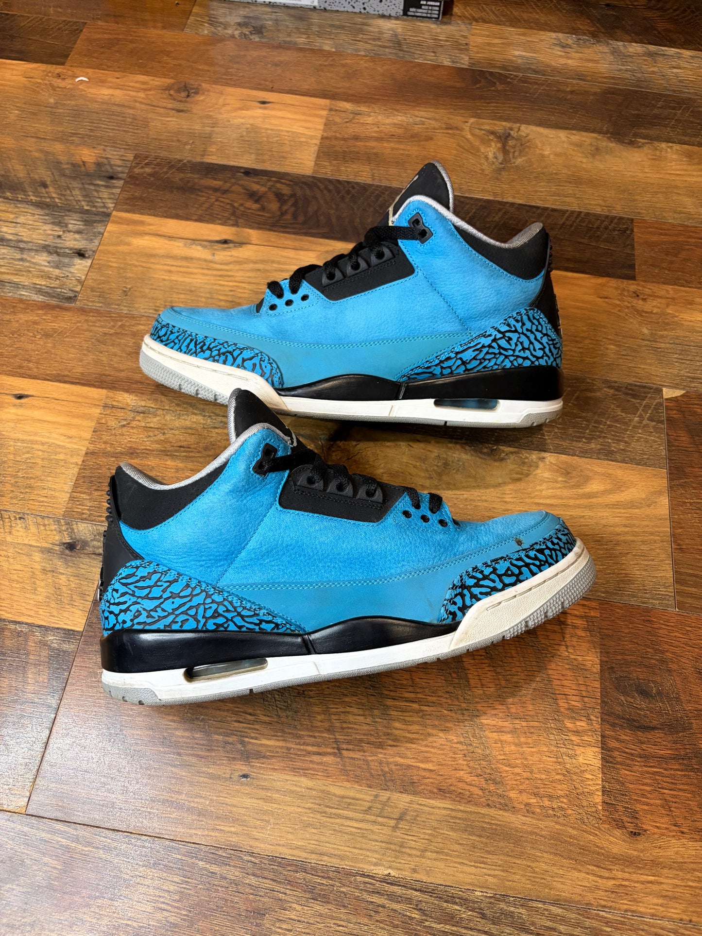 Jordan Retro 3 Powder Blue (Size 11 Mens)