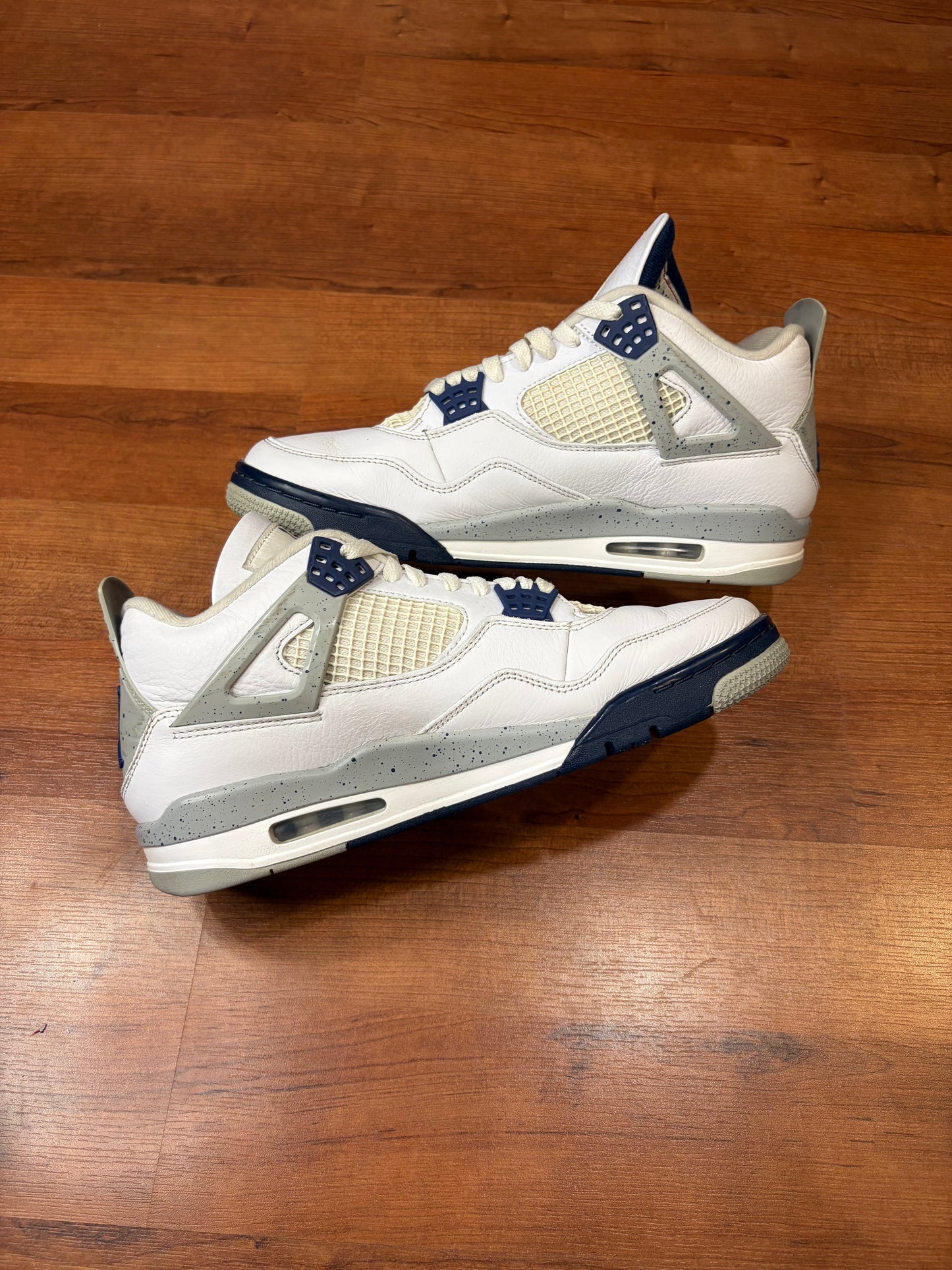 Jordan Retro 4 Midnight Navy (Size 11 Mens)