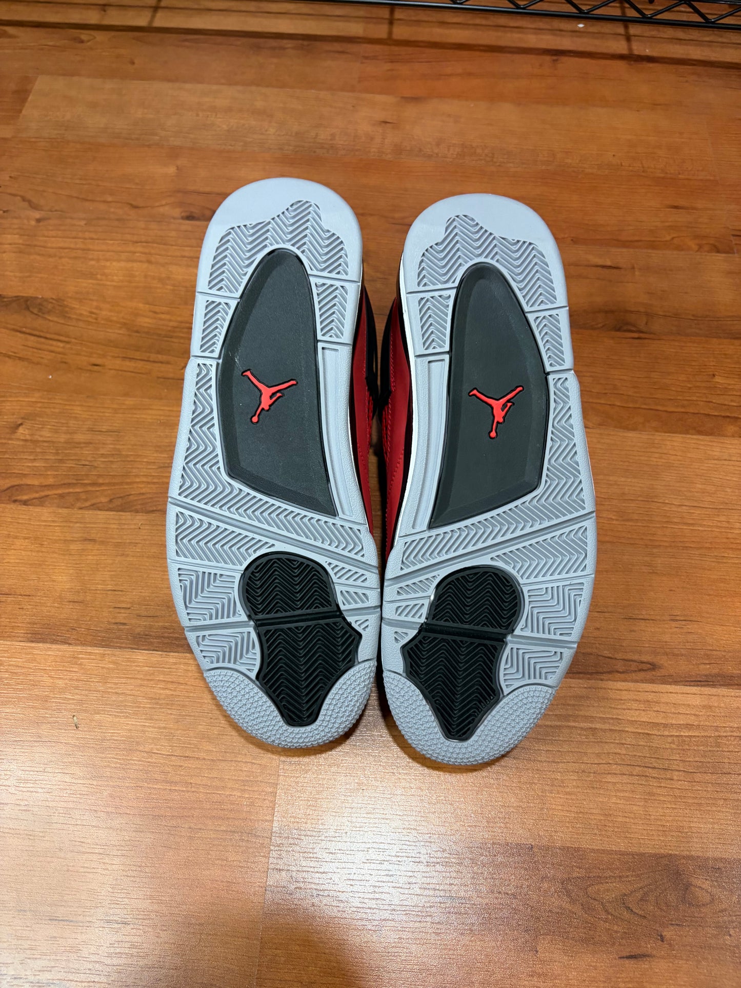 Jordan Retro 4 Toro Bravo (Brand New - 11.5M)