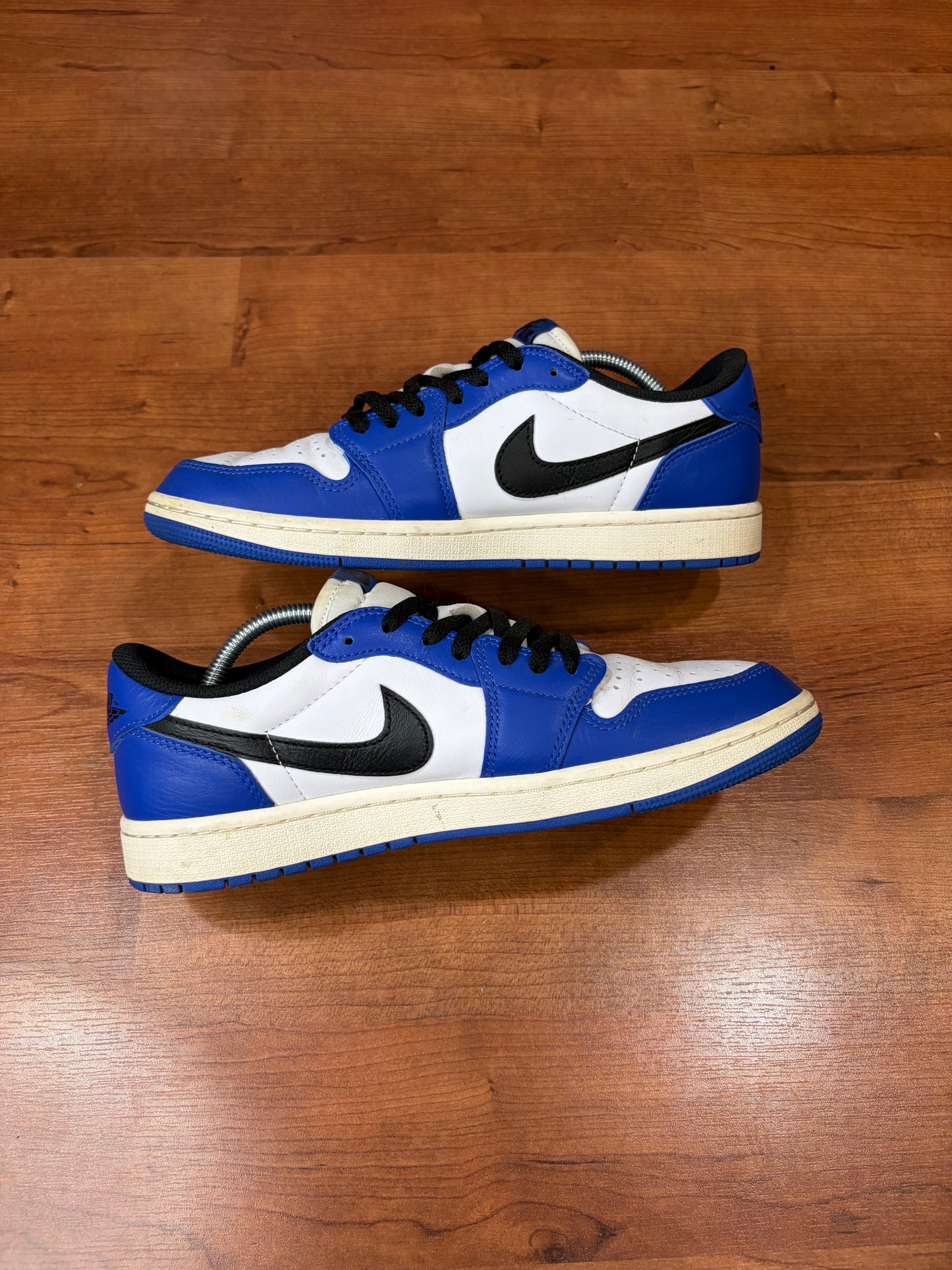 Jordan Retro 1 Low Royal (Size 9.5 Mens)