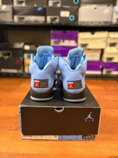 Jordan Retro 5 UNC (Size 9.5 Mens)