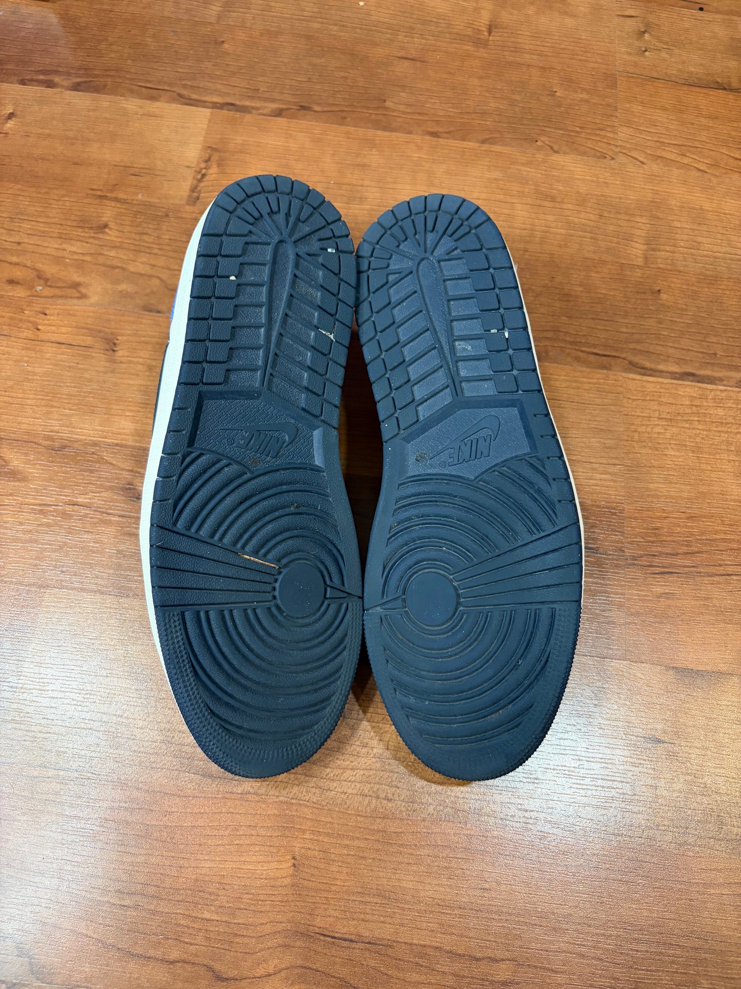 Jordan Retro 1 Low Obsidian (Size 9 Mens)
