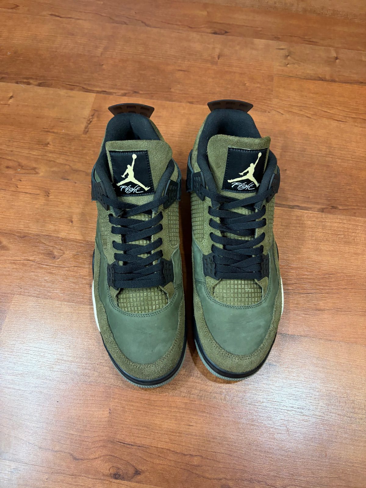 AJ4 Retro Medium Olive Craft (Size 13 Mens)